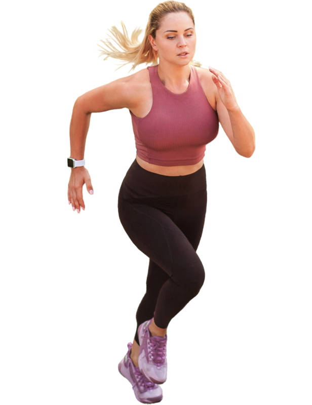Een jonge vrouw die buiten aan het joggen is.