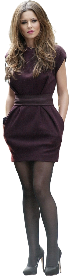 Een jonge vrouw in professionele kleding kijkt nadenkend. Ze houdt met beide handen haar billen vast.